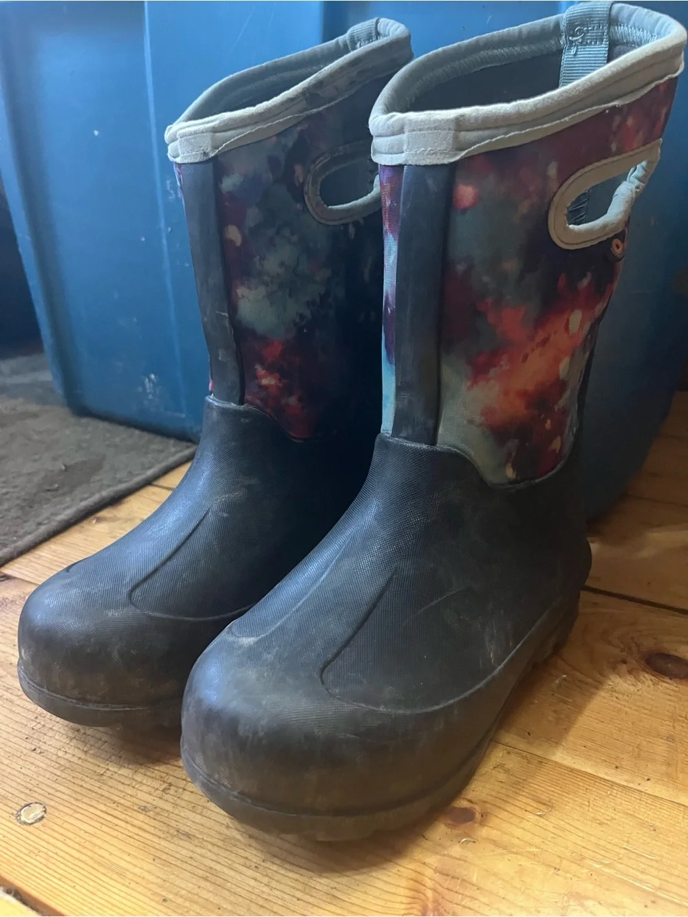Bogs Kids Waterproof Pull-On Boots size 12